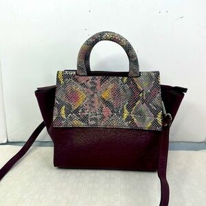 VITTORIA NAPOLI ITALY BAROK Maroon Red/Python Leather Shoulder Bag, $379